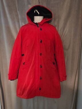 Bluenotes Size Large Women's Bright Red Hooded Coat